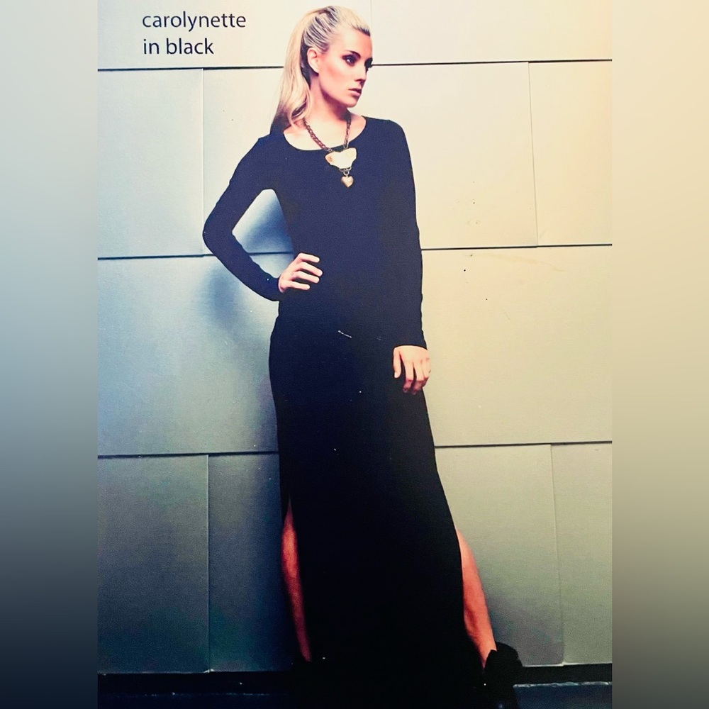 Abi Ferrin Carolynette Maxi Dress Navy Size Small New with Tag.. Great Dress!